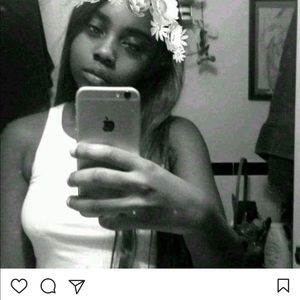 Meet your Posher, Tashima